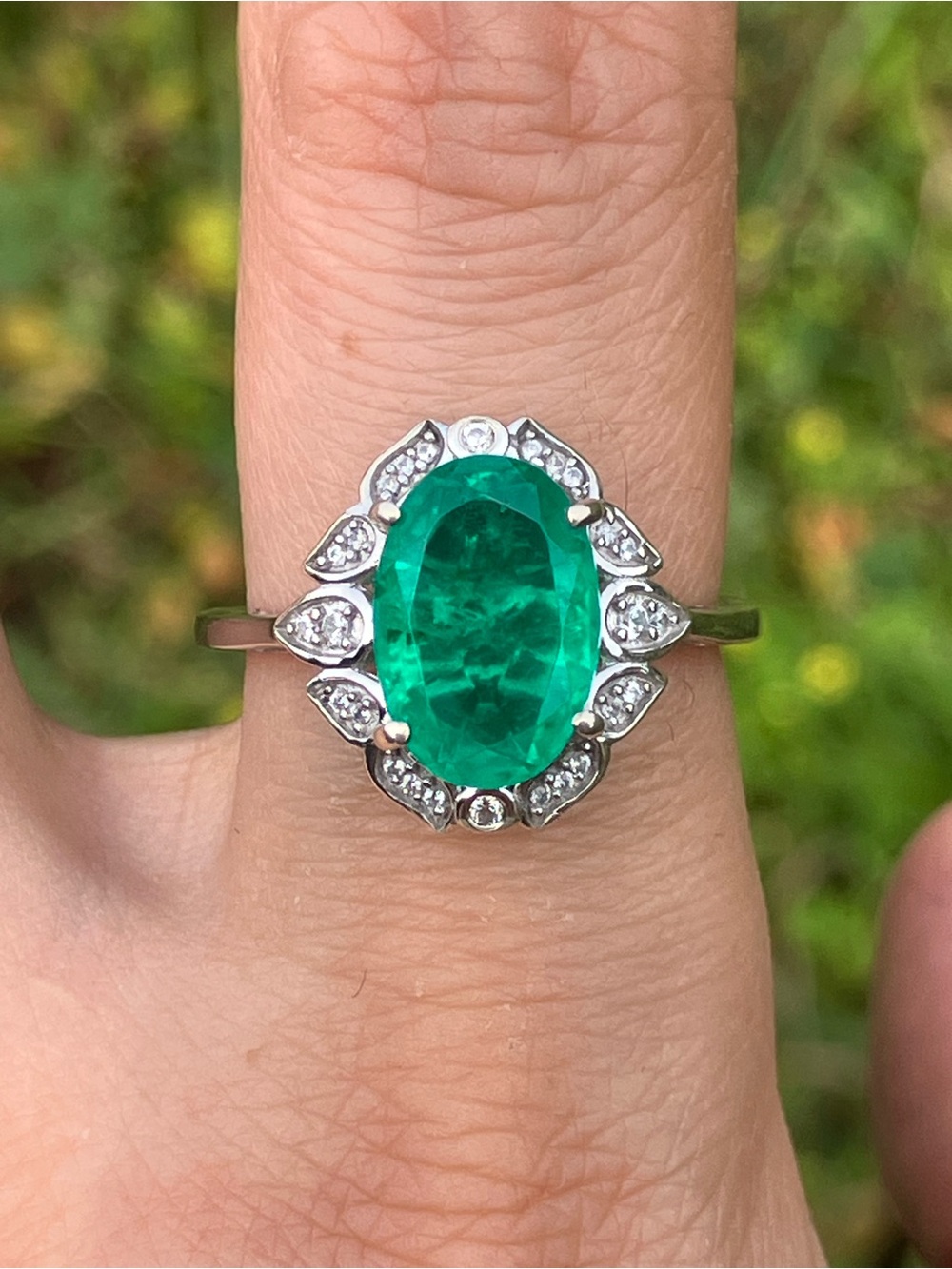 Emerald Green Quartz Sterling Silver Ring Size 9